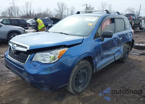2015 Subaru Forester 2.5I z USA, uszkodzony, nr VIN JF2SJAACXFG418085